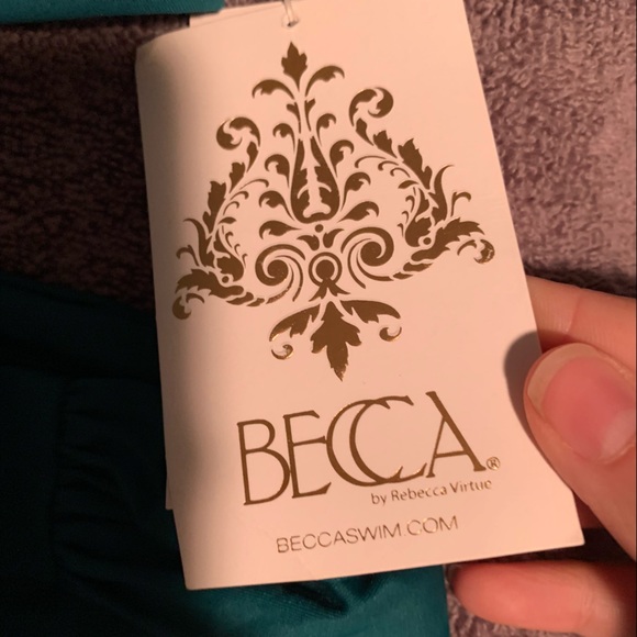 NWT Becca Socialite Ruffle Bikini Top in FERN Size Medium - Picture 2 of 4